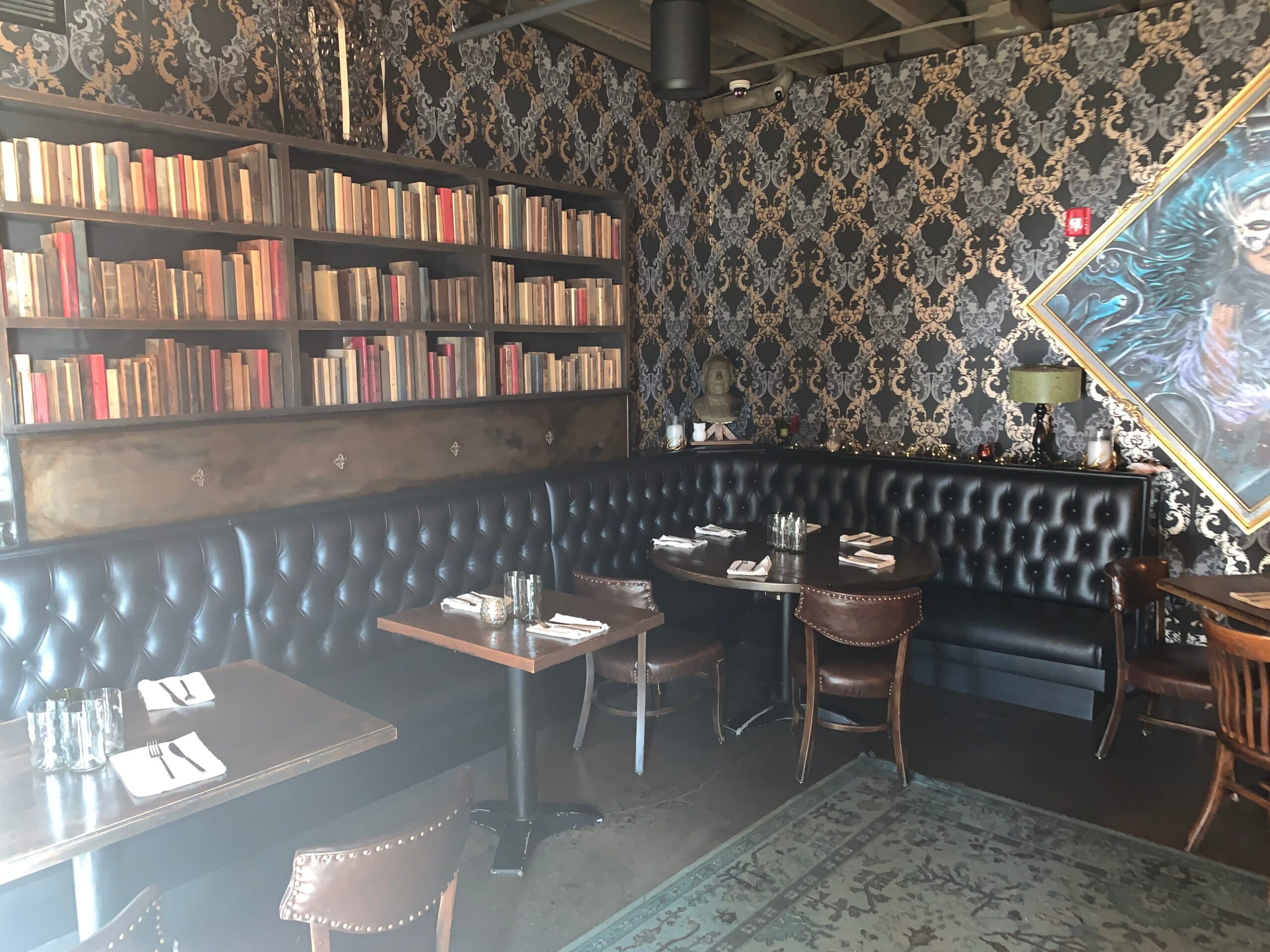 Otus.library.dining