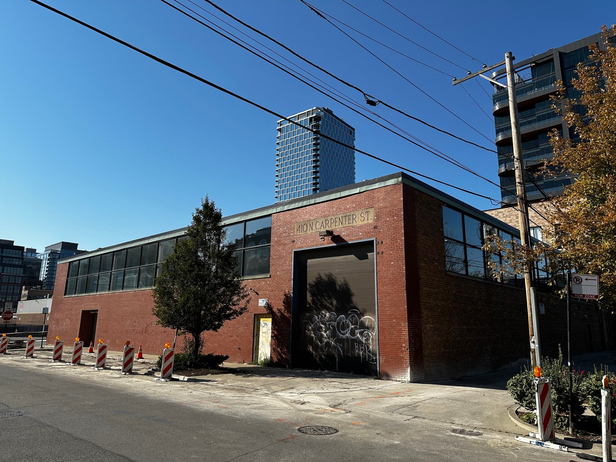 0_Front_410 W Carpenter_1048 W Kinzie 3