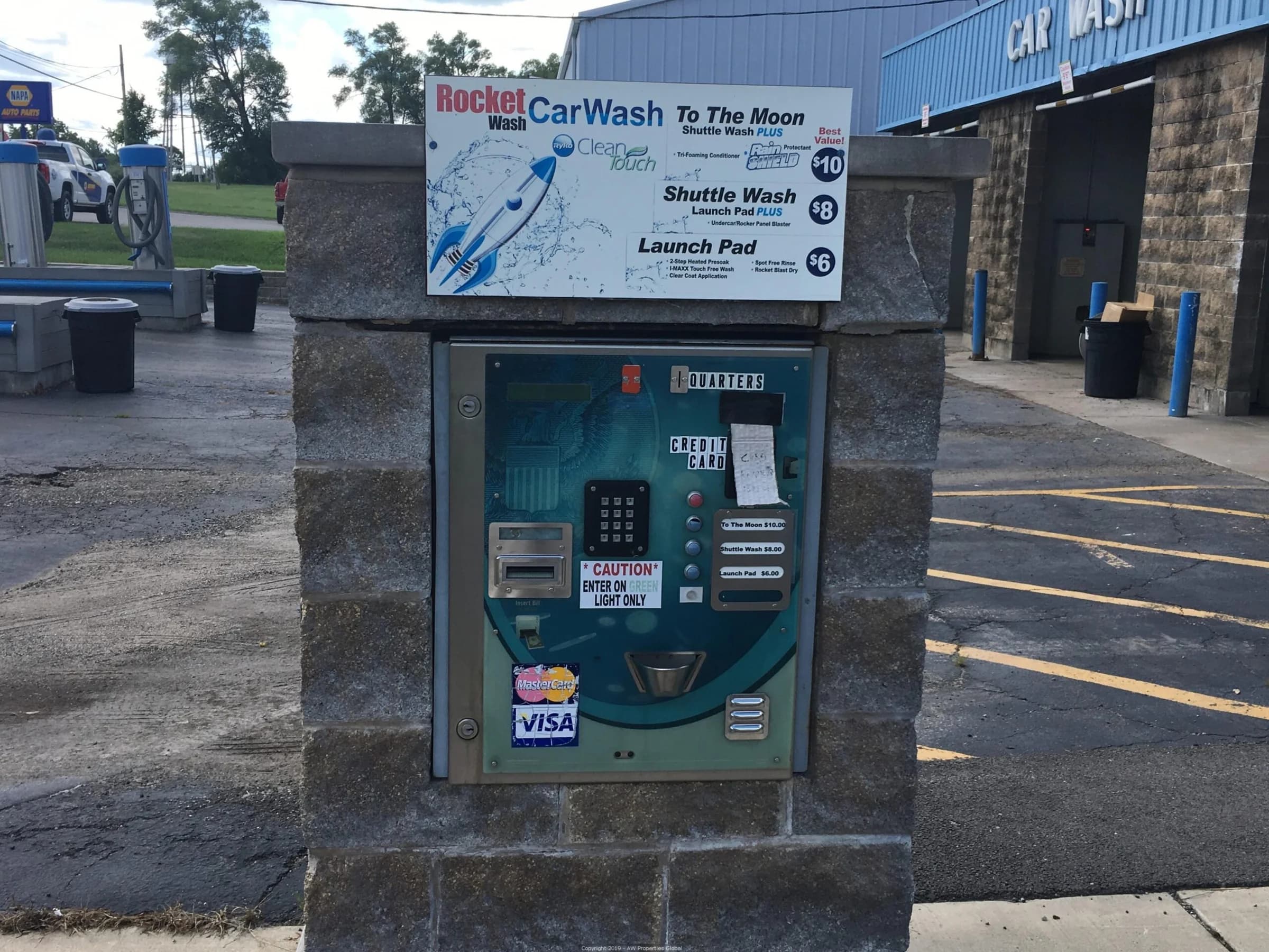 Car Wash in Richmond, IL, photo 5