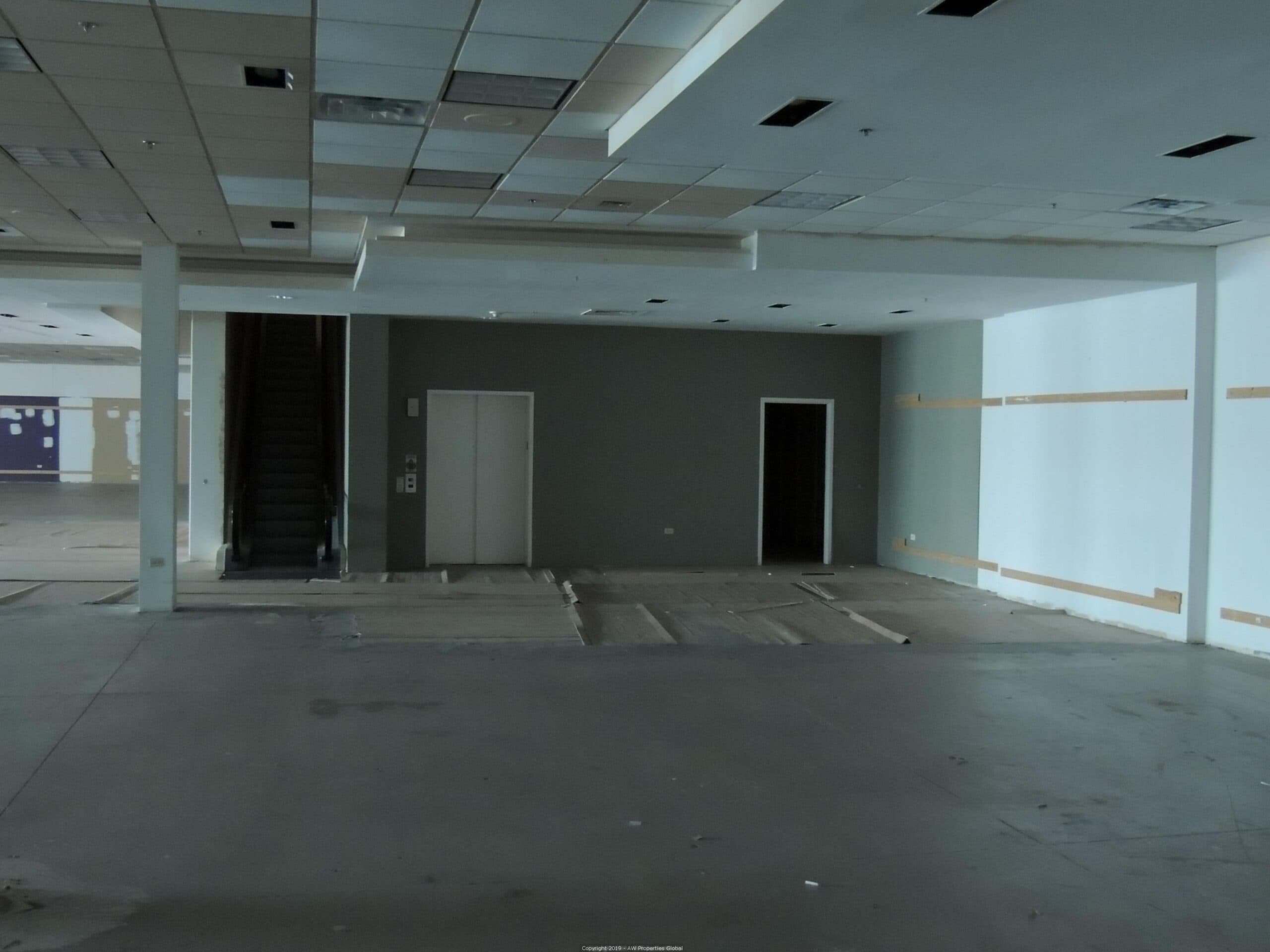 Commercial Building in Sleepy Hollow Across from Spring Hill Mall, photo 12