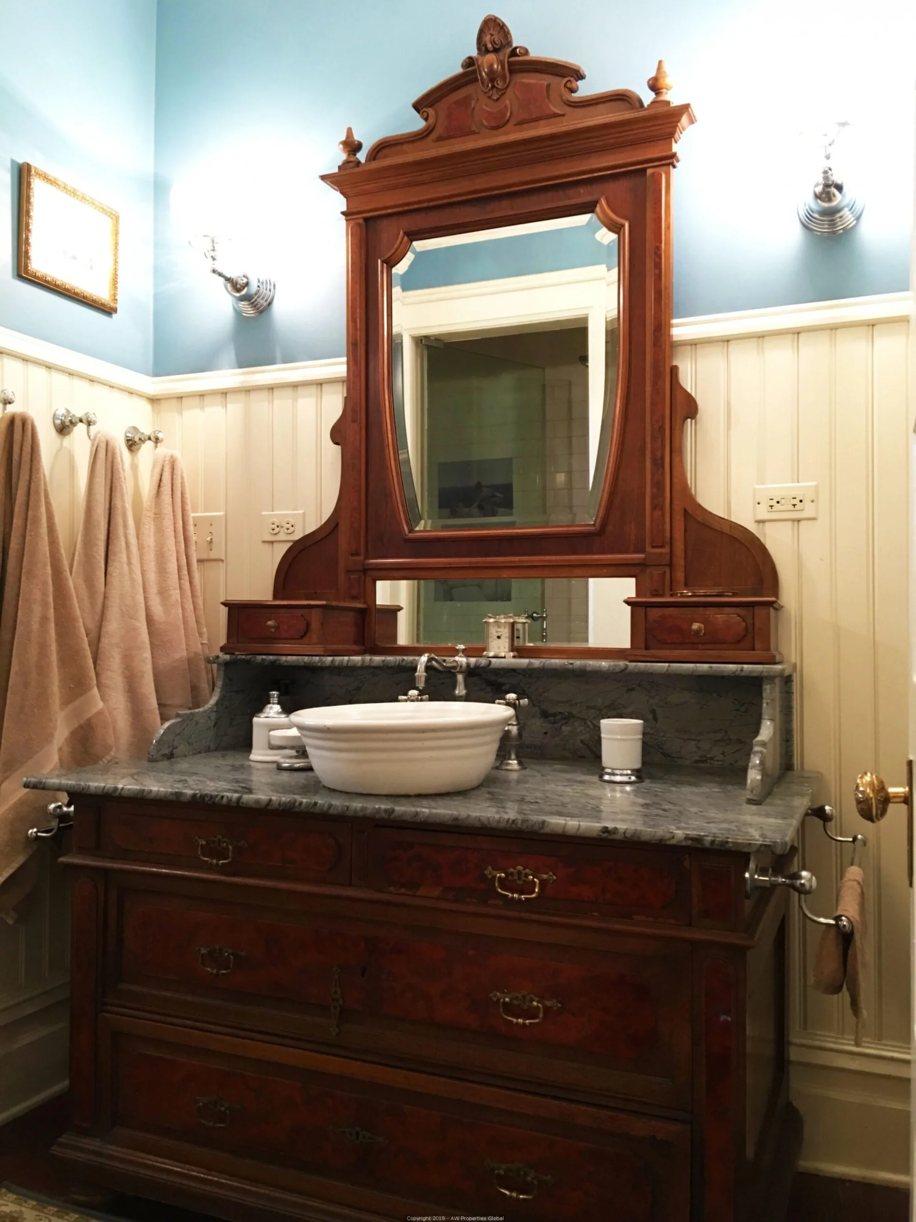 Completely Renovated Glencoe Victorian with In-Ground Heated Pool, photo 32