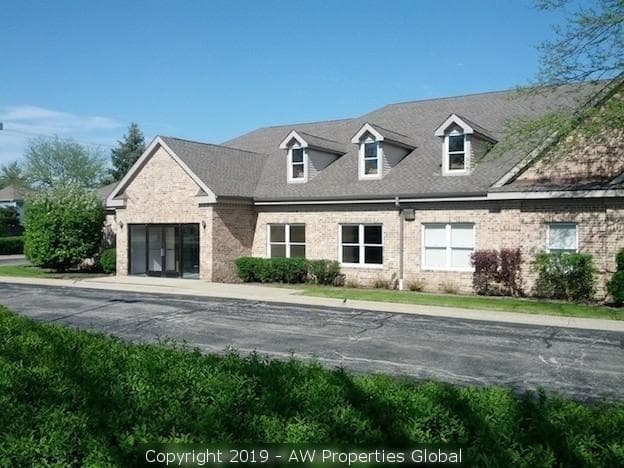 Perfect for Owner-User: Office/Medical Building, photo 2