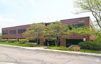 Office Condominium in Wheaton, IL, photo 1
