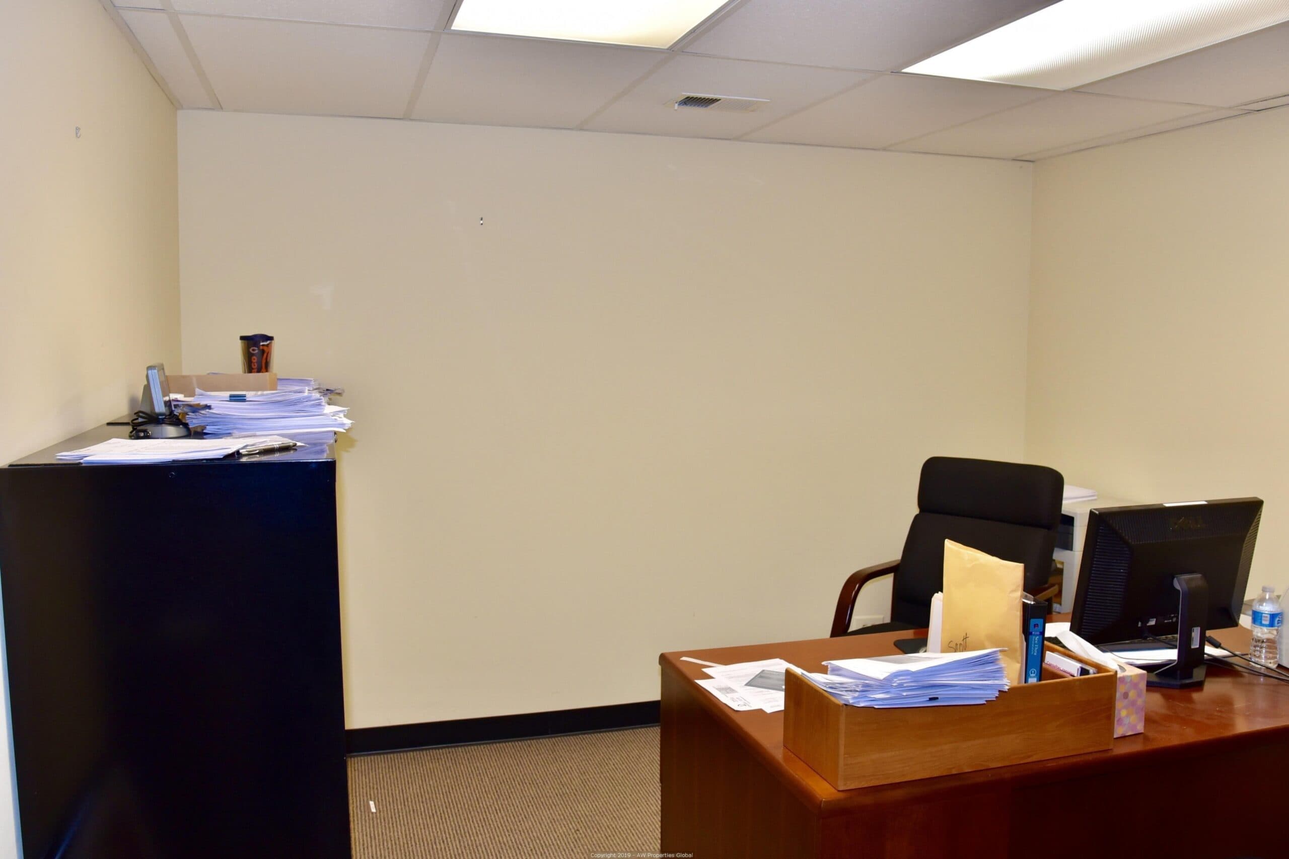 Court Ordered Auction: Two Contiguous Commercial Office Condos in Des Plaines, photo 7