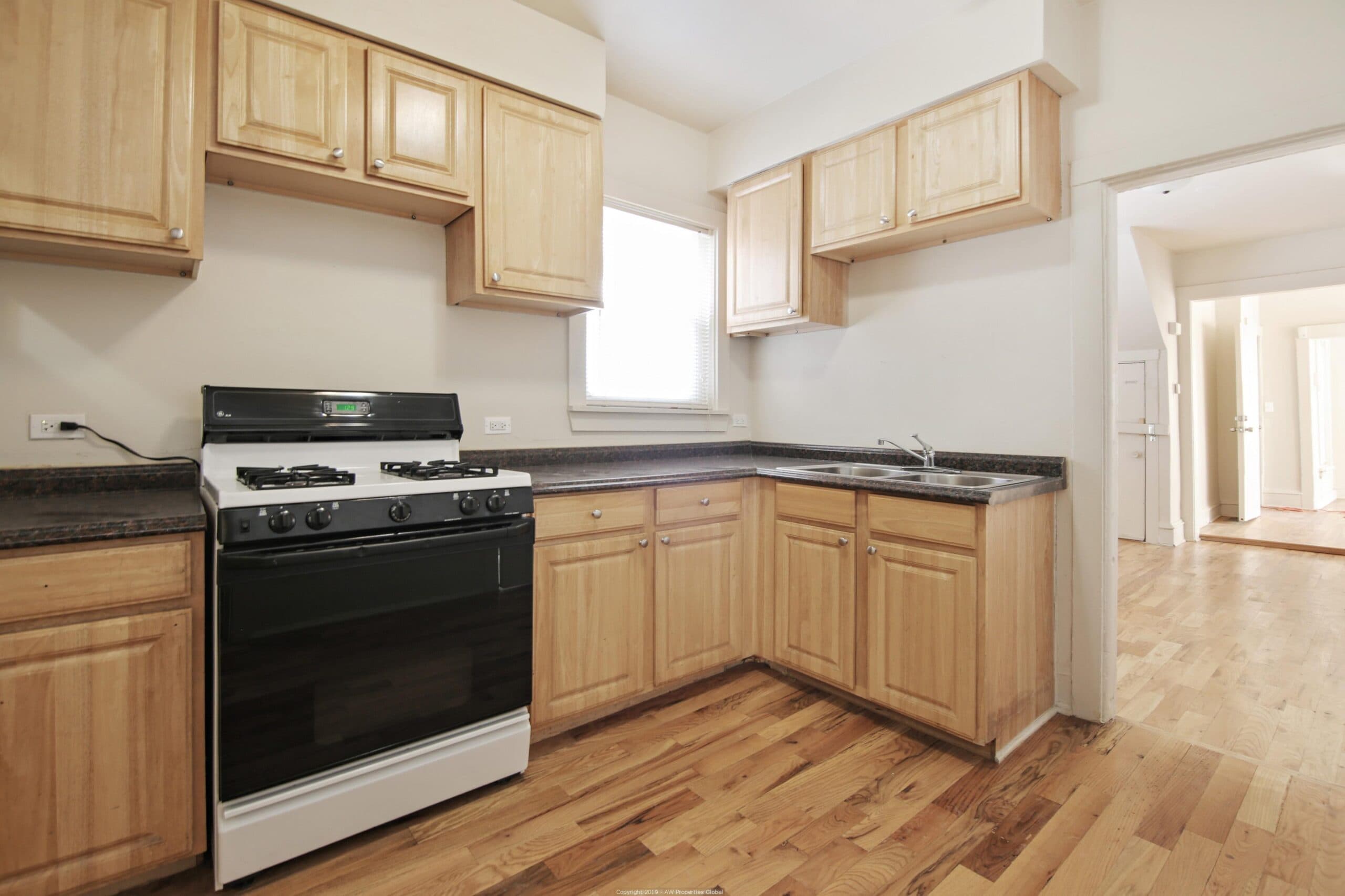 Great Income Property on Dodge Avenue in Evanston, photo 5