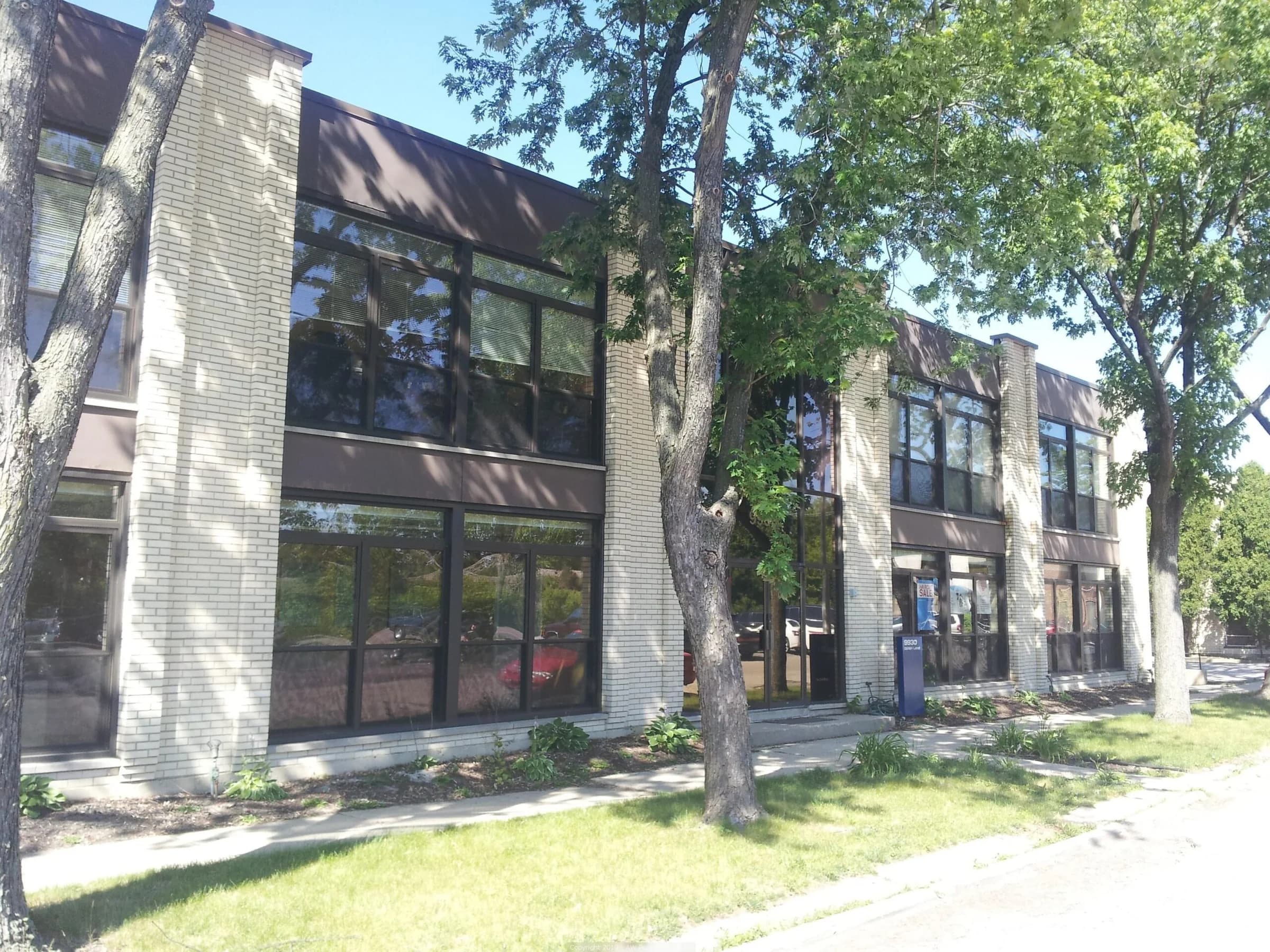 Free-Standing Office Building with Dock in Westchester, IL, photo 6