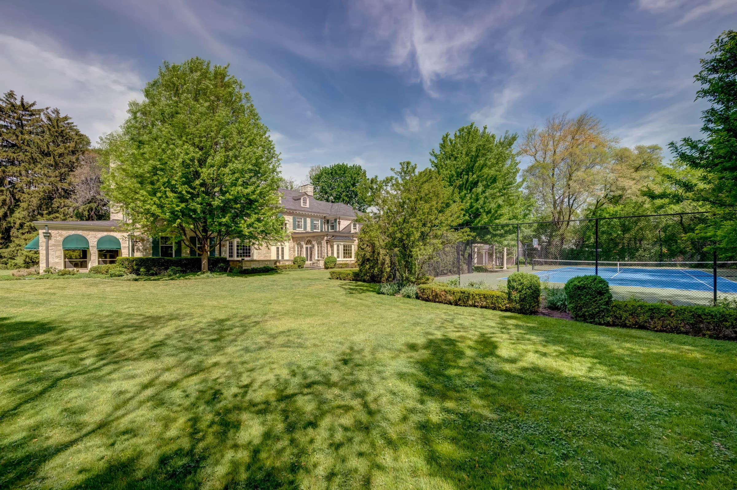 Woodley Road Estate in Winnetka, photo 50