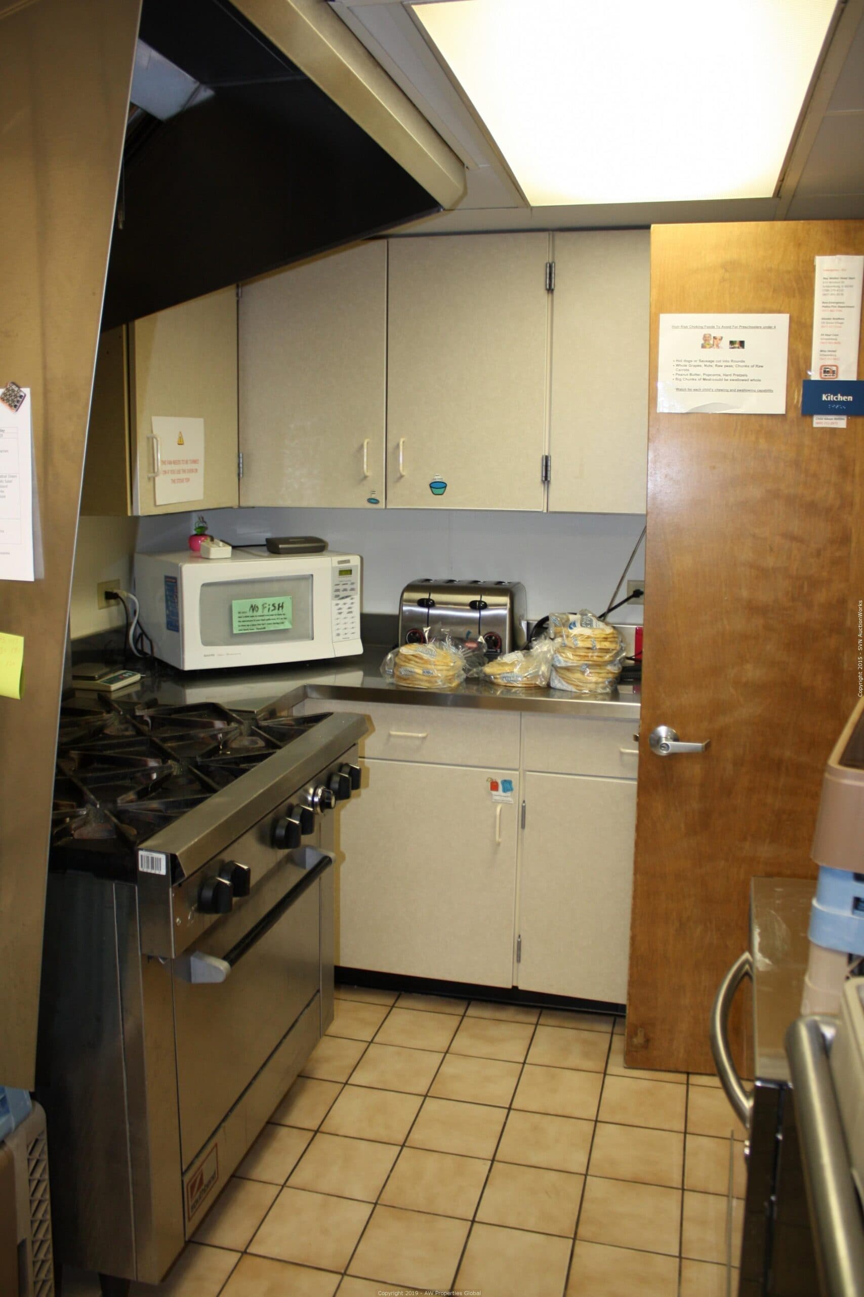 Former Day Care Facility/School in Schaumburg, photo 6