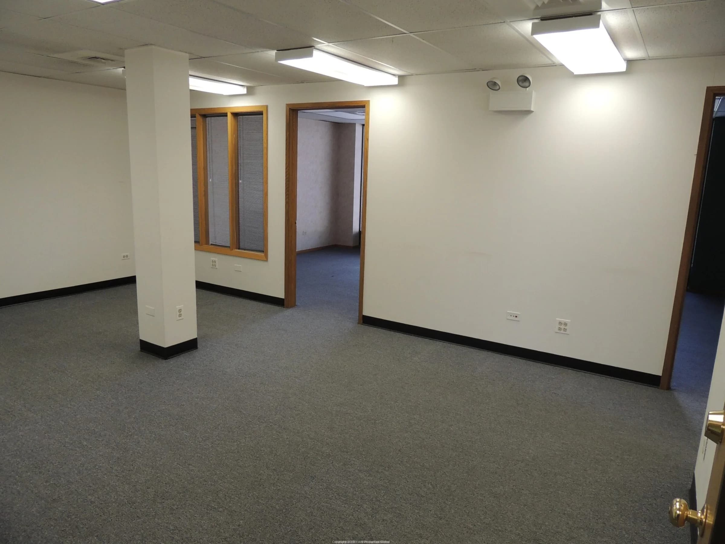 Office Building in Olympia Fields, photo 12