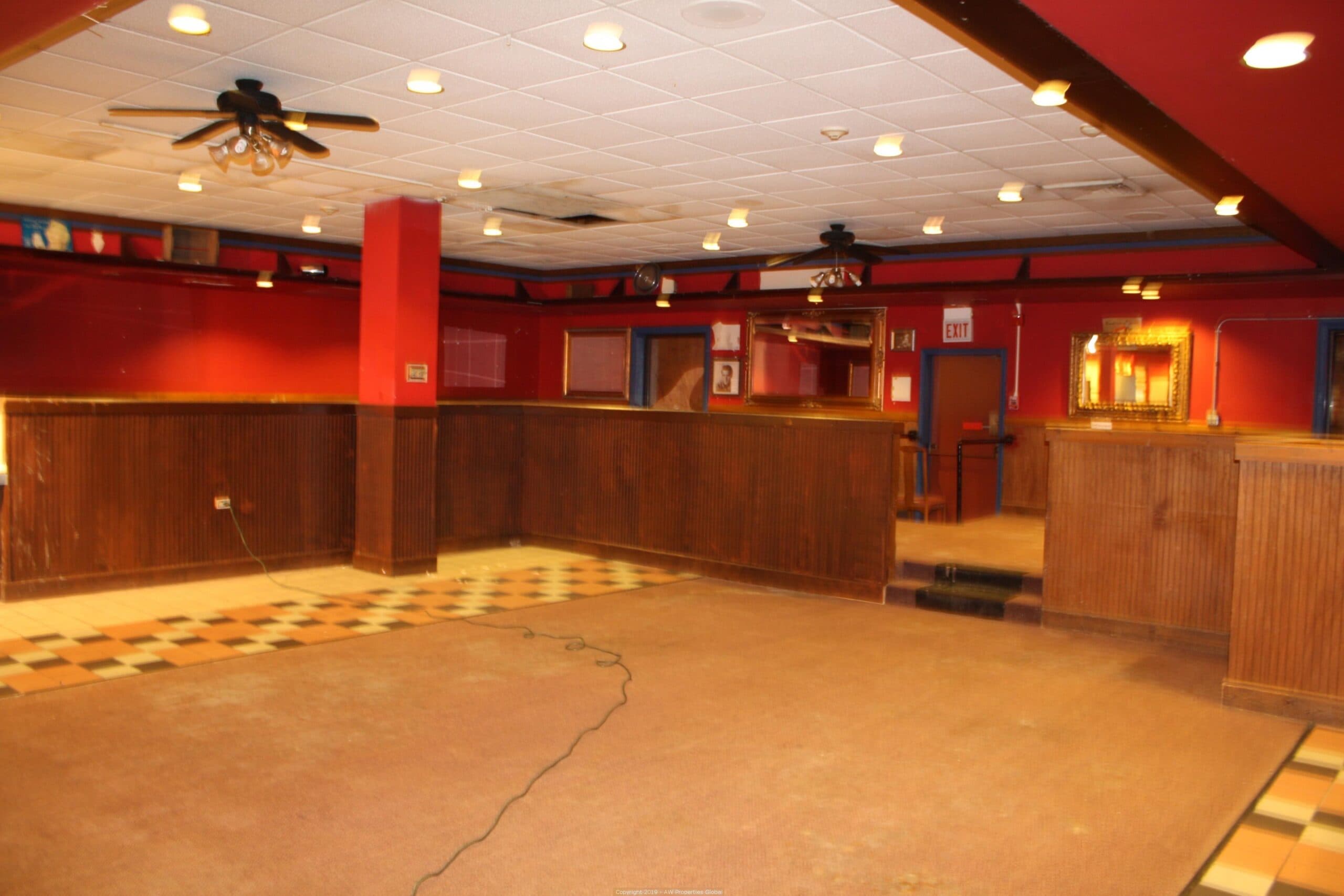 Former Fuddruckers Restaurant, photo 17