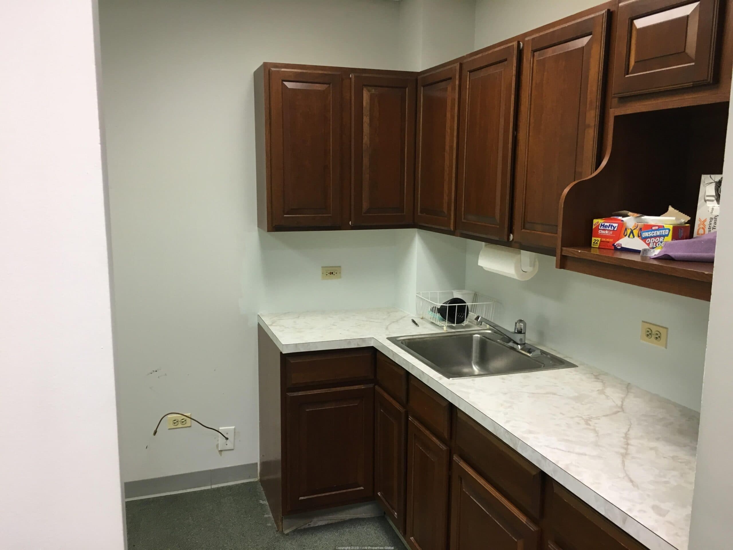 Office Condominium in Wheaton, IL, photo 9