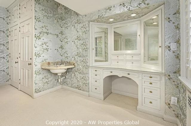 Nearly Six Acre Lake Forest Estate, photo 42