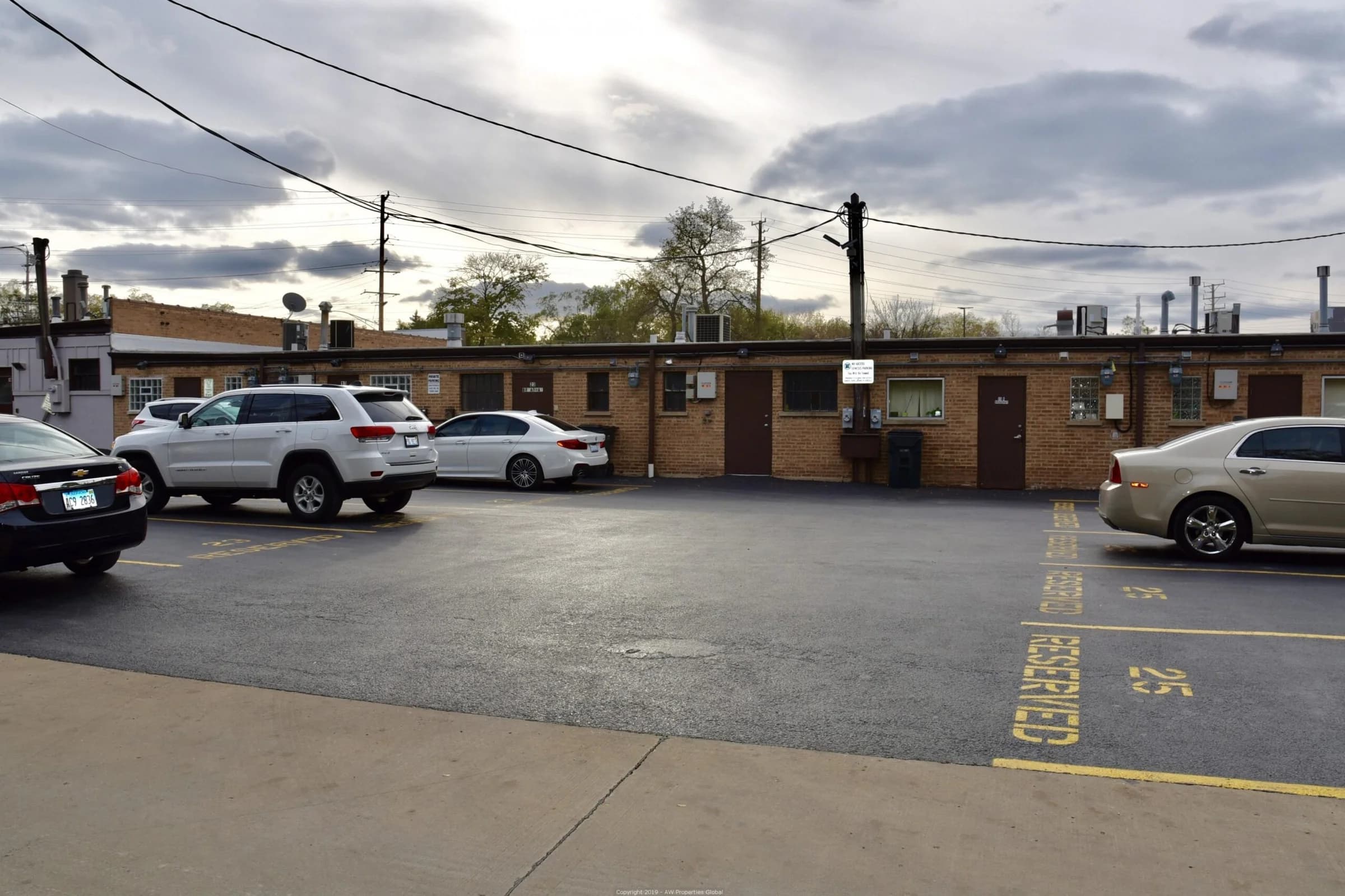 Court Ordered Auction: Two Contiguous Commercial Office Condos in Des Plaines, photo 12