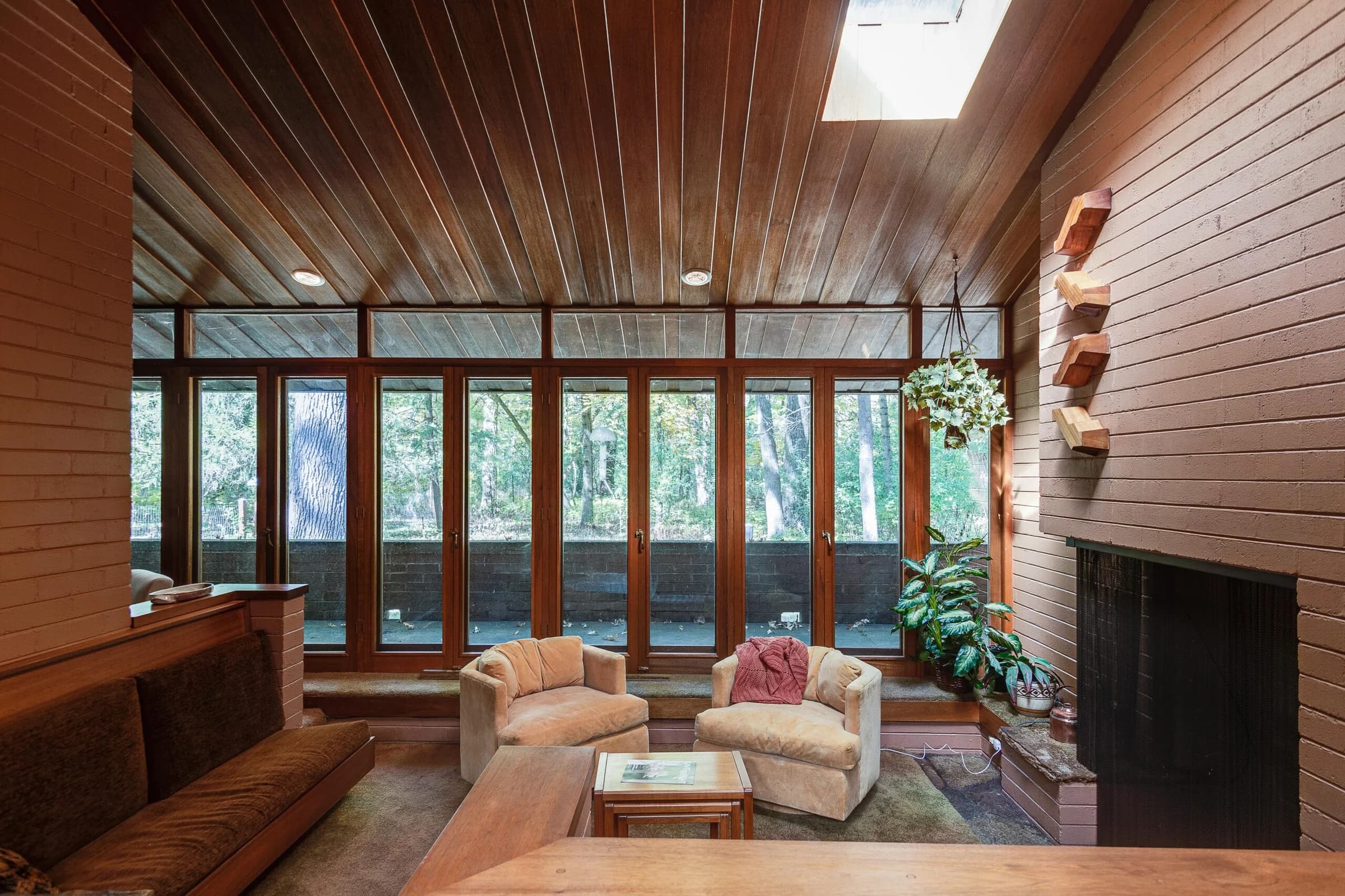 Frank Lloyd Wright Home on 3 Acres, photo 17