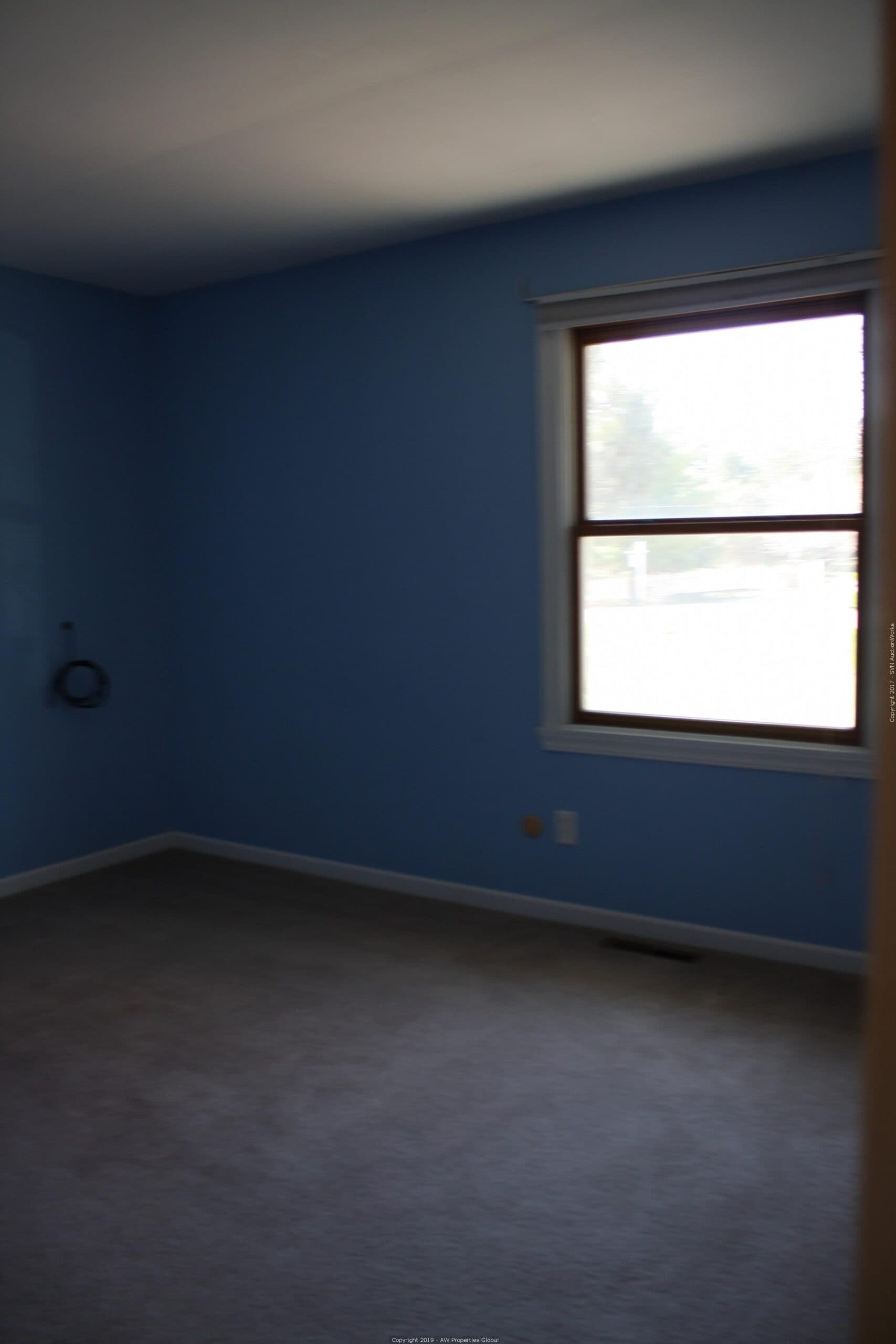 Single Family Home in Harvard, IL, photo 13