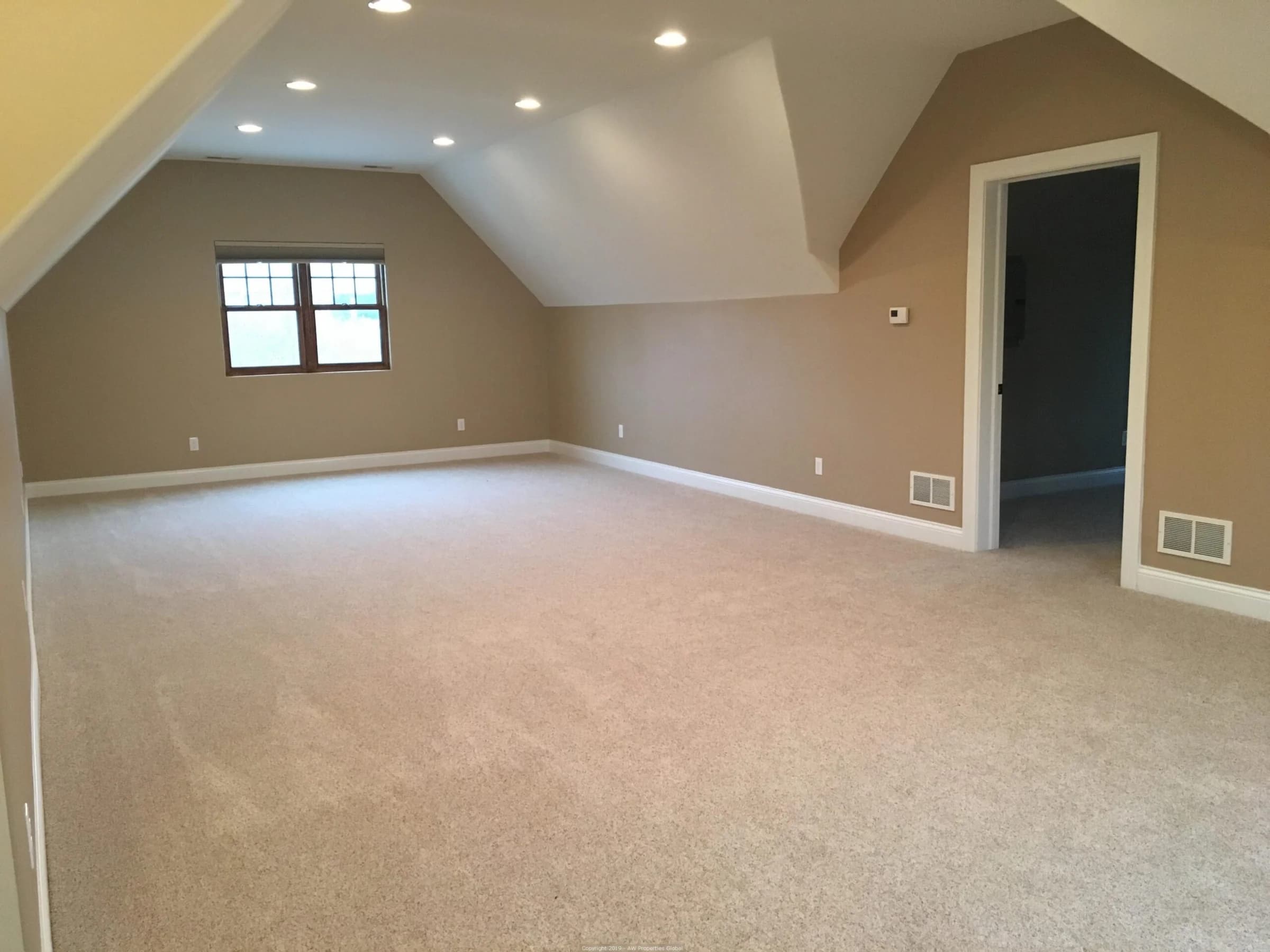 Custom Built Home in Geneva National Golf Course Community Set on 5th Hole of Trevino Course, photo 22