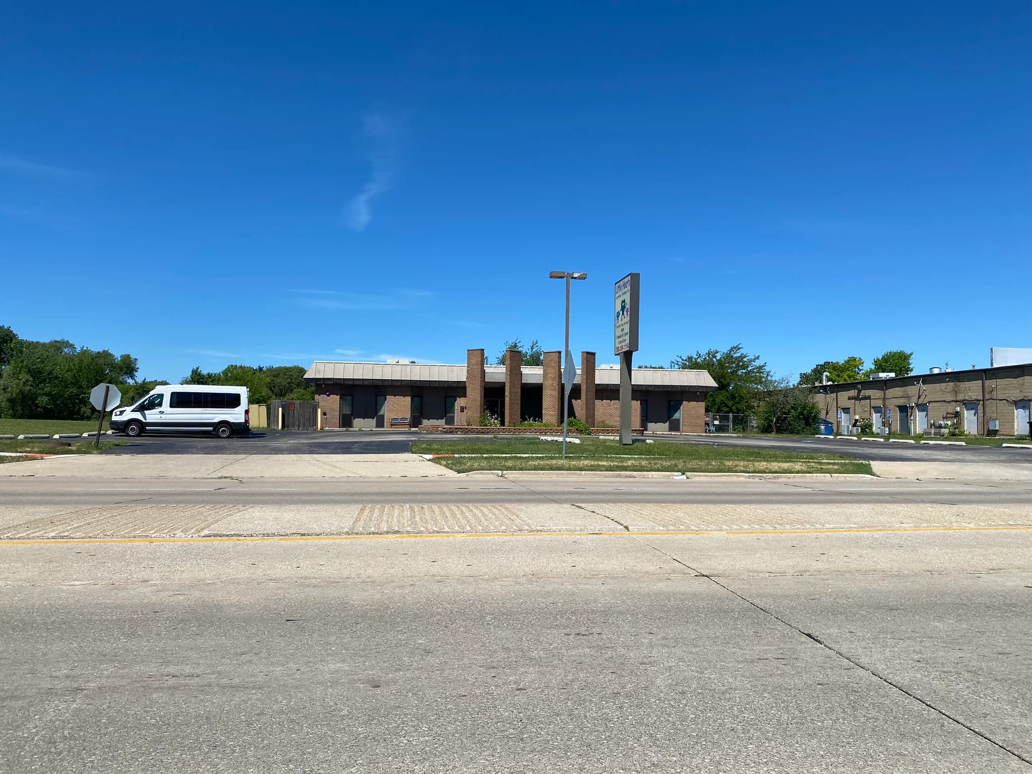 Daycare Building in Country Club Hills, IL, photo 1