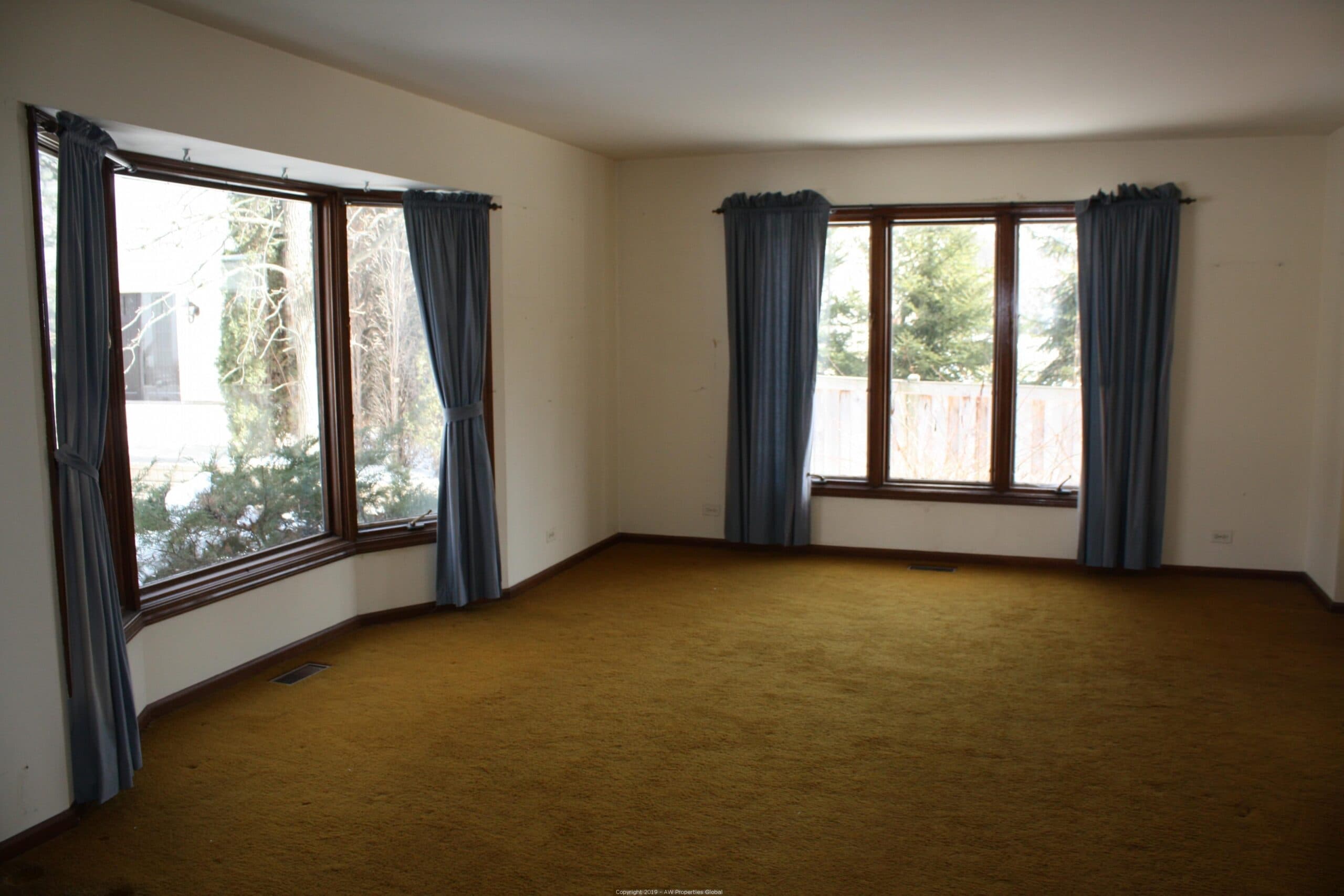 Northbrook Single Family on Nearly 1 Acre (District 225), photo 12
