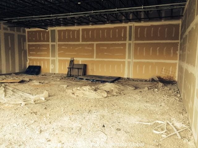 First Floor Unfinished Office Condo in Glenview, photo 4
