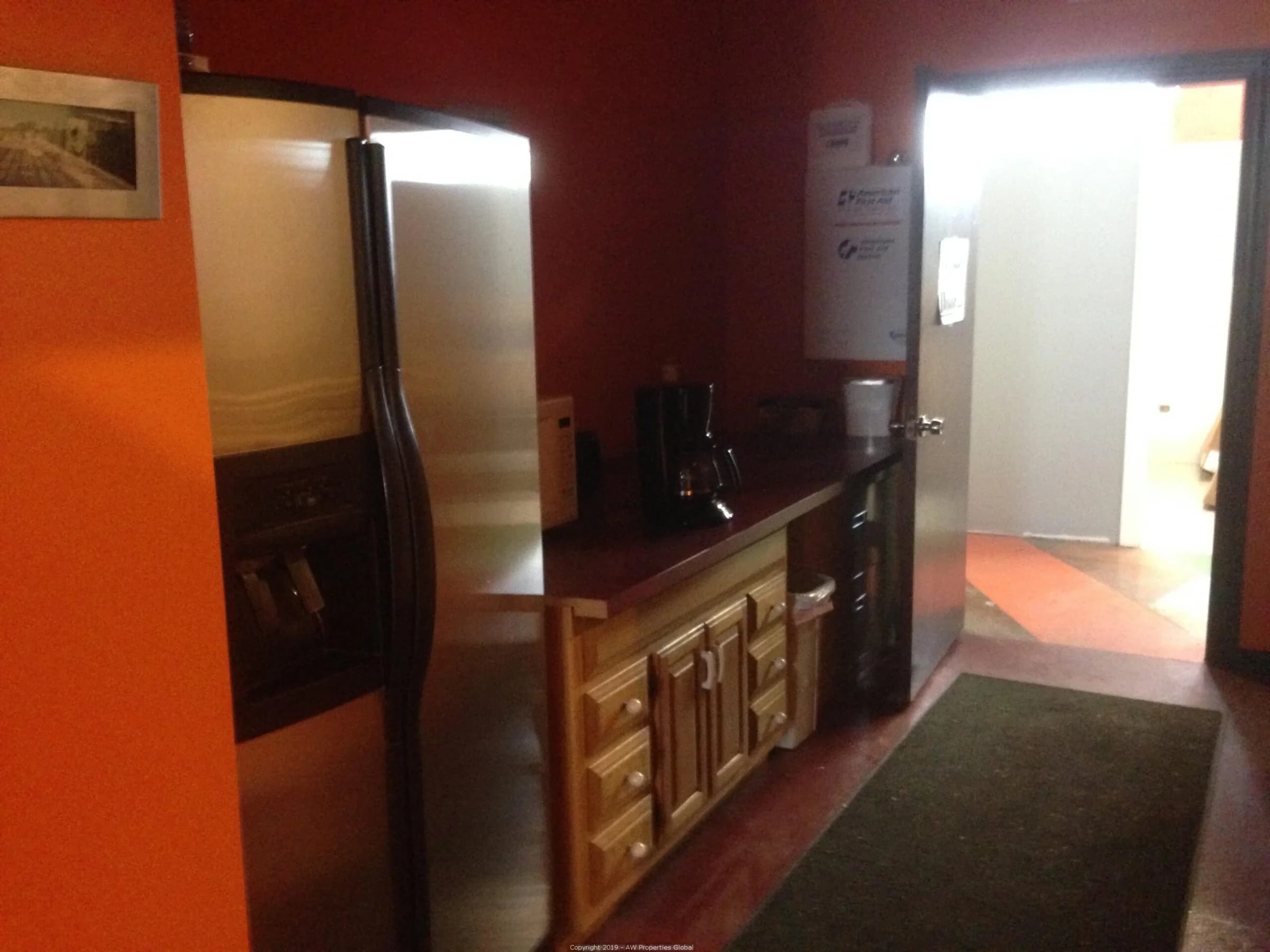 Industrial Flex Building: 975 Rohlwing Road, Rolling Meadows, photo 9