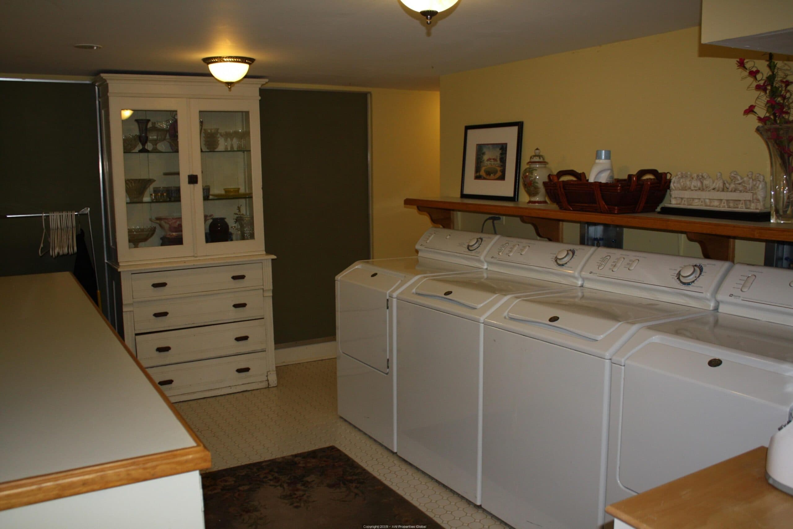 Completely Renovated Glencoe Victorian with In-Ground Heated Pool, photo 52