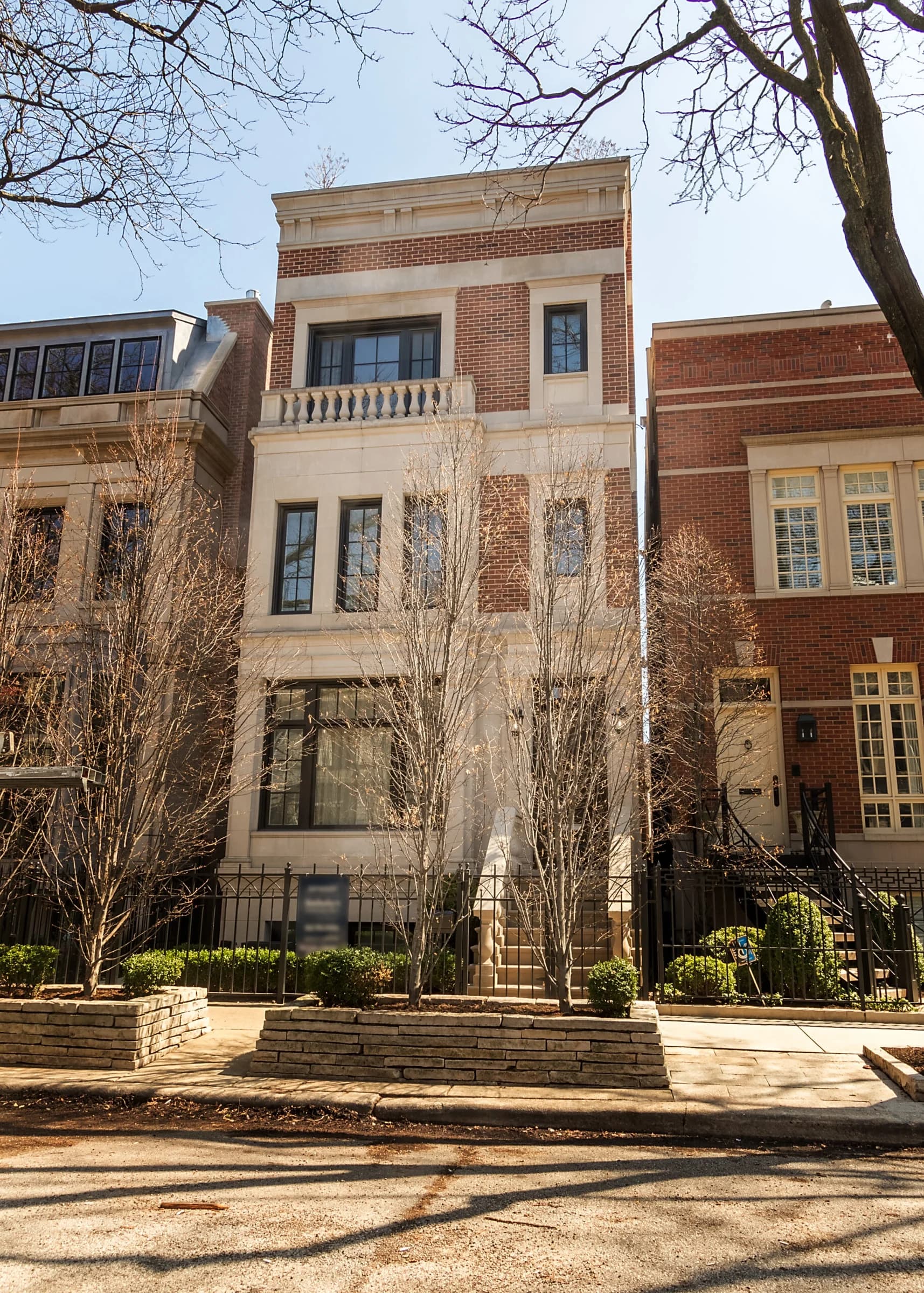 Lincoln Park Luxury Home on Dayton Street, photo 1