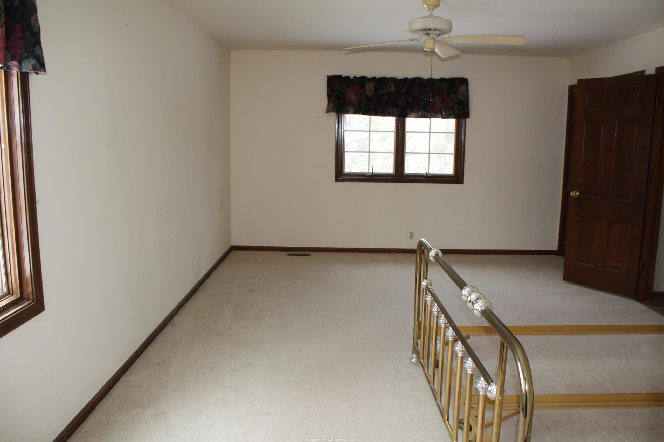 Northbrook Single Family on Nearly 1 Acre (District 225), photo 17