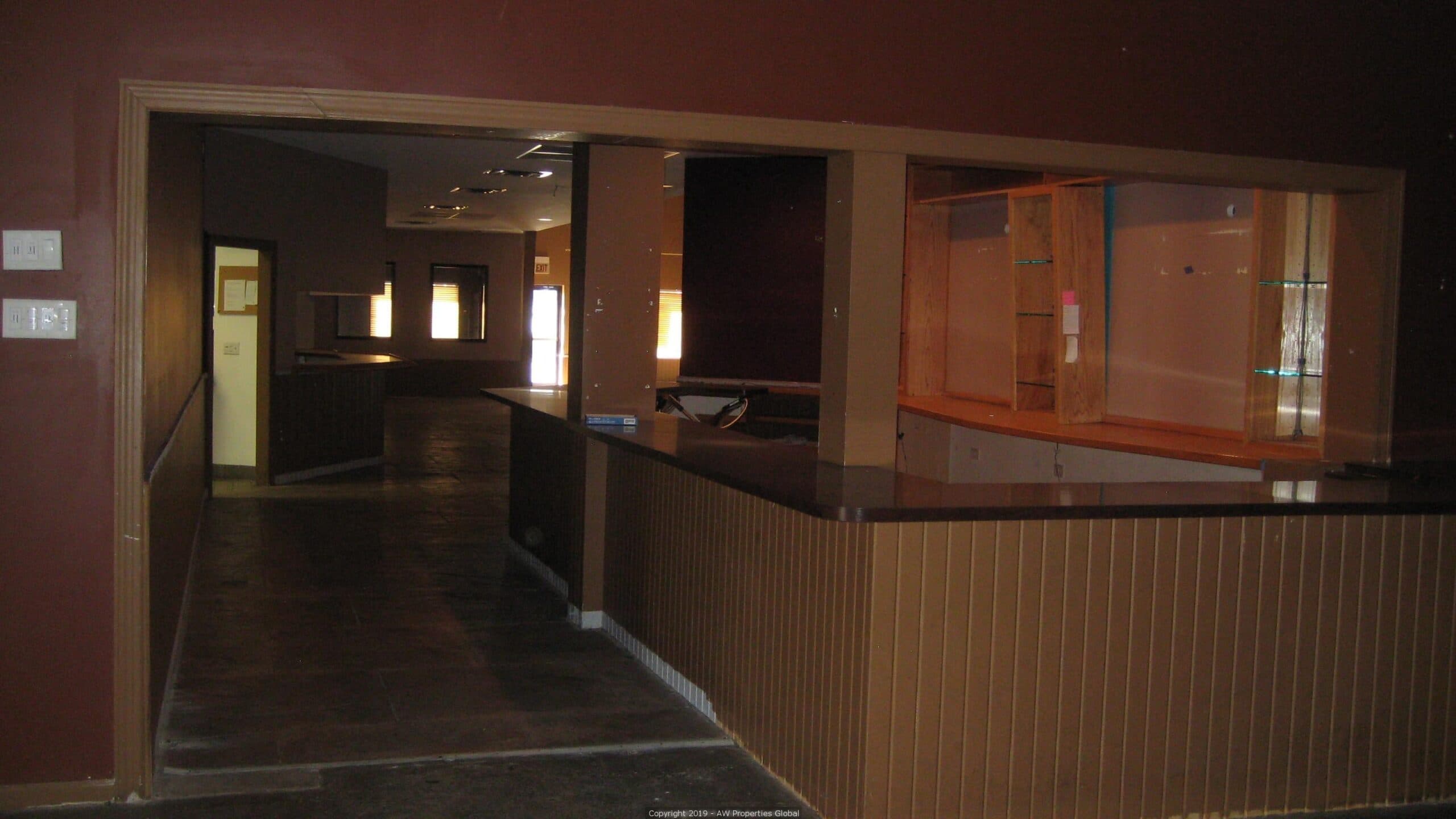 Bank-Owned Retail Development: 320-330 West North Street, Manhattan, photo 3