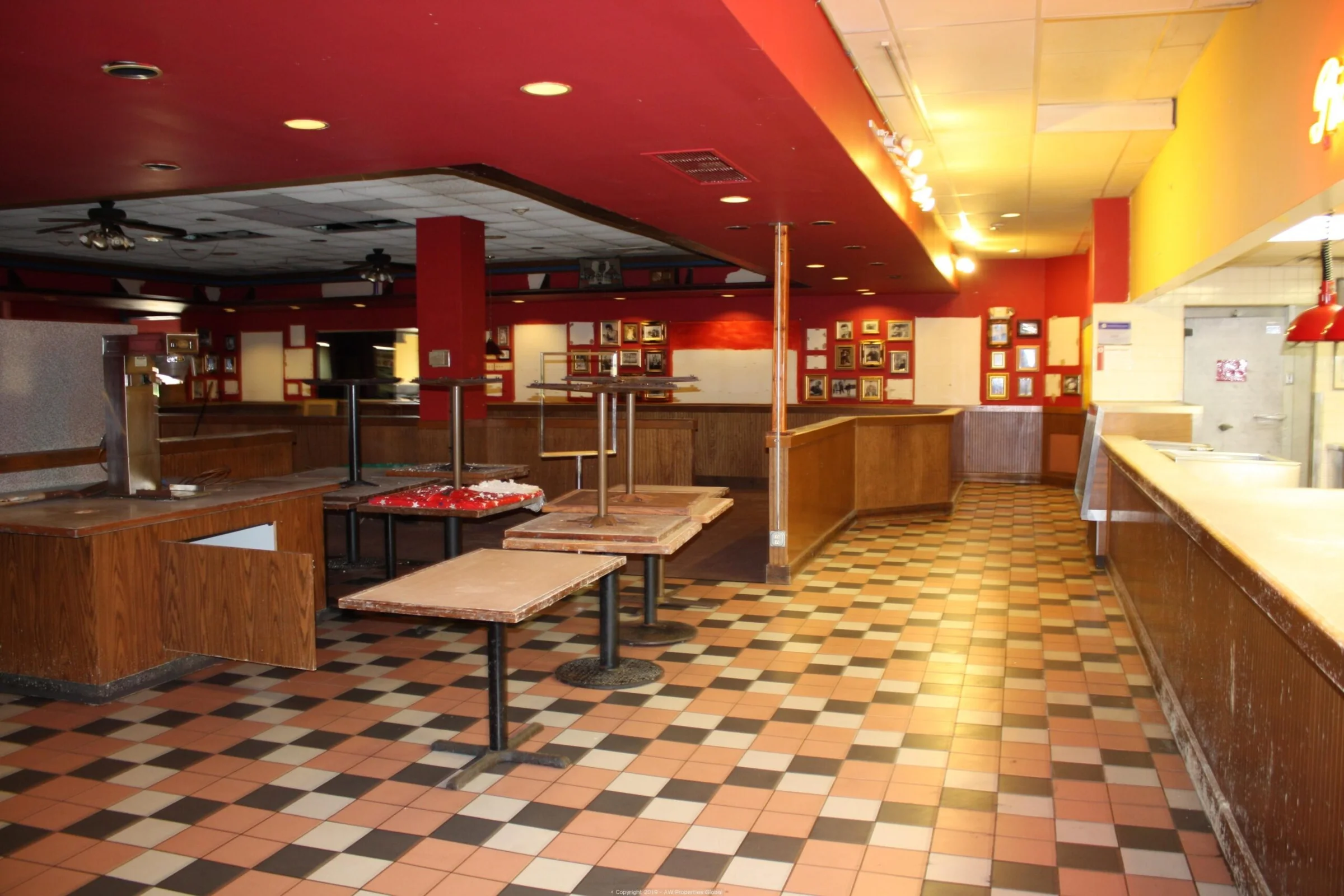 Former Fuddruckers Restaurant, photo 19