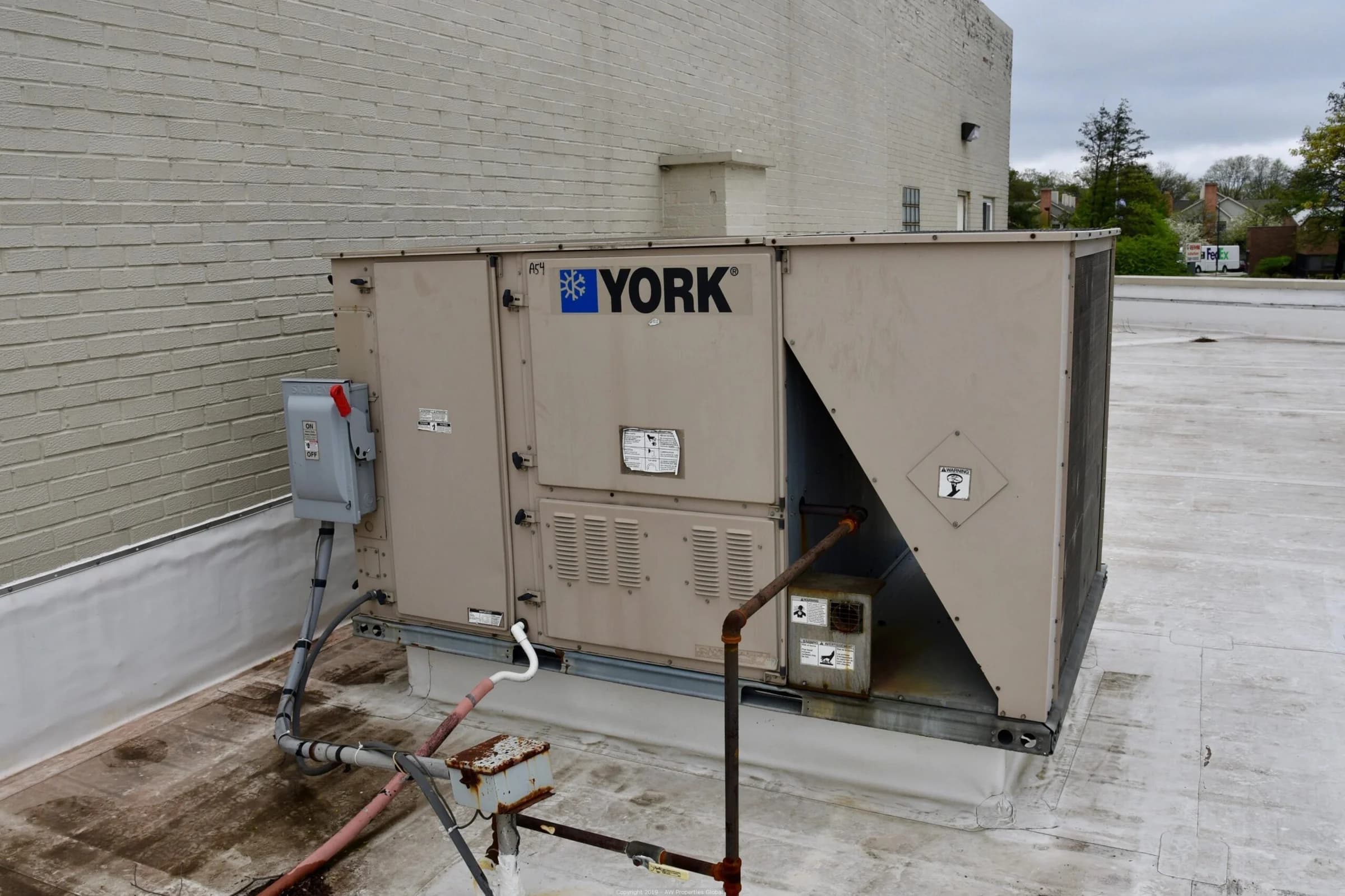 Court Ordered Auction: Two Office Condominiums Plus Warehouse in Mount Prospect, photo 34
