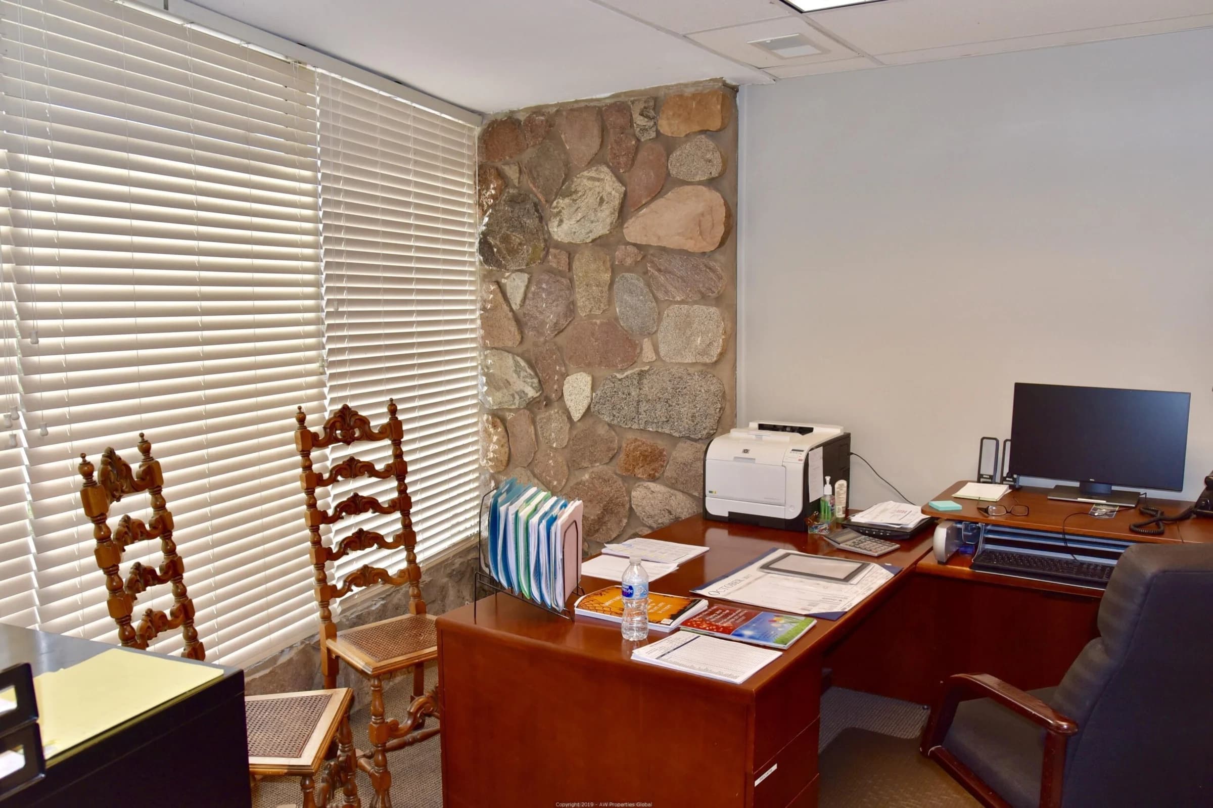 Court Ordered Auction: Two Contiguous Commercial Office Condos in Des Plaines, photo 4