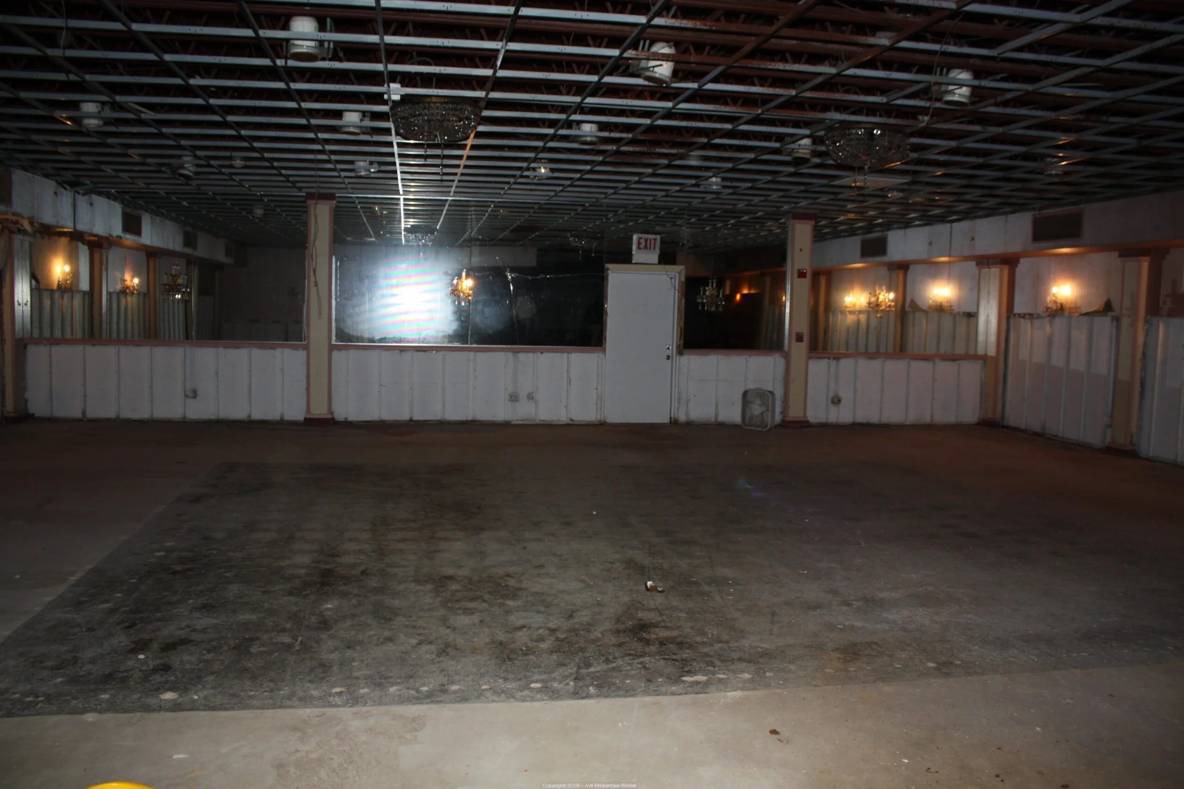 Former Fuddruckers Restaurant, photo 27