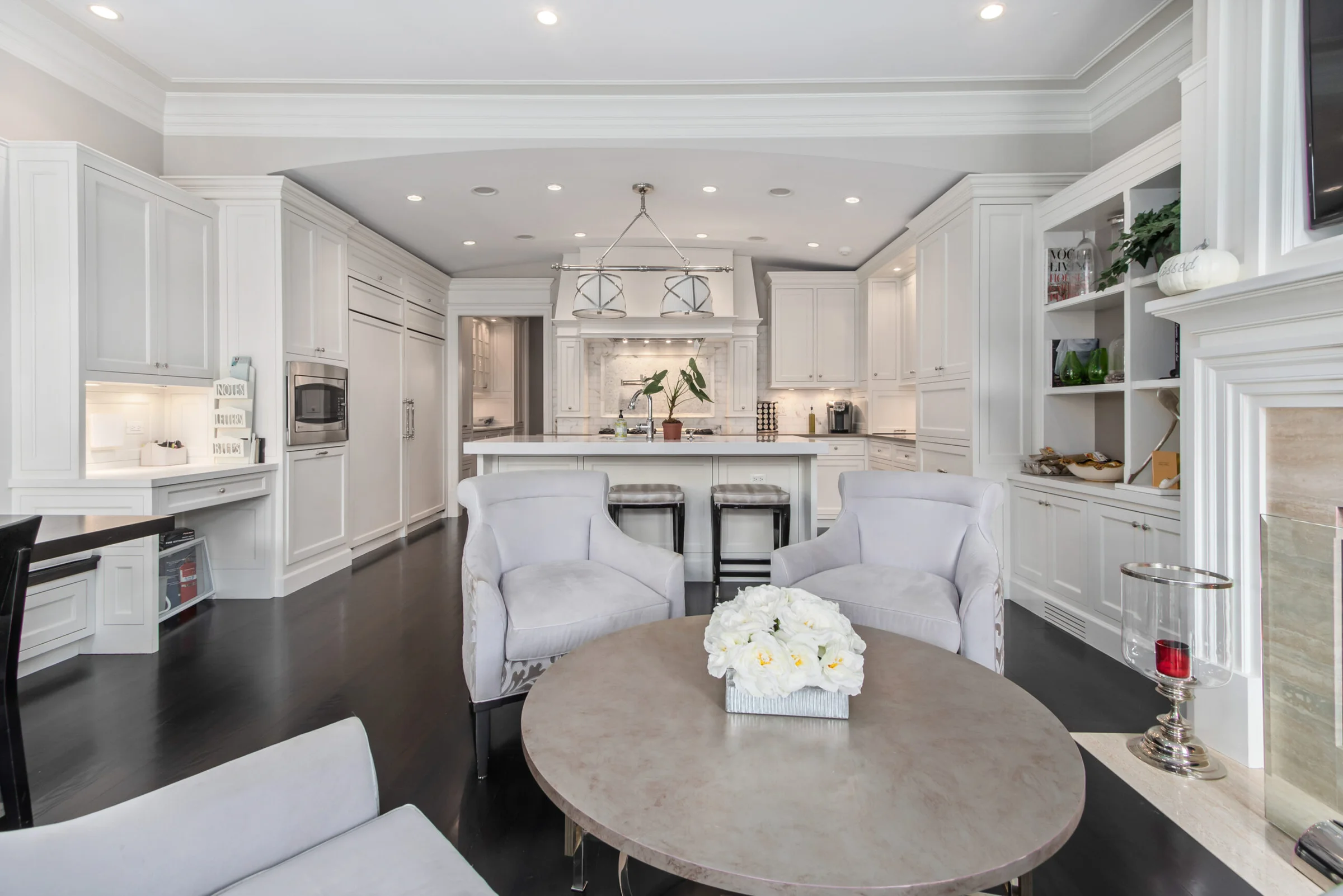 Lincoln Park Luxury Home on Dayton Street, photo 9