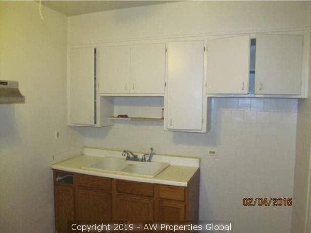 Bank-Owned Multi-Family: 7941 South Ingleside, Chicago, photo 4