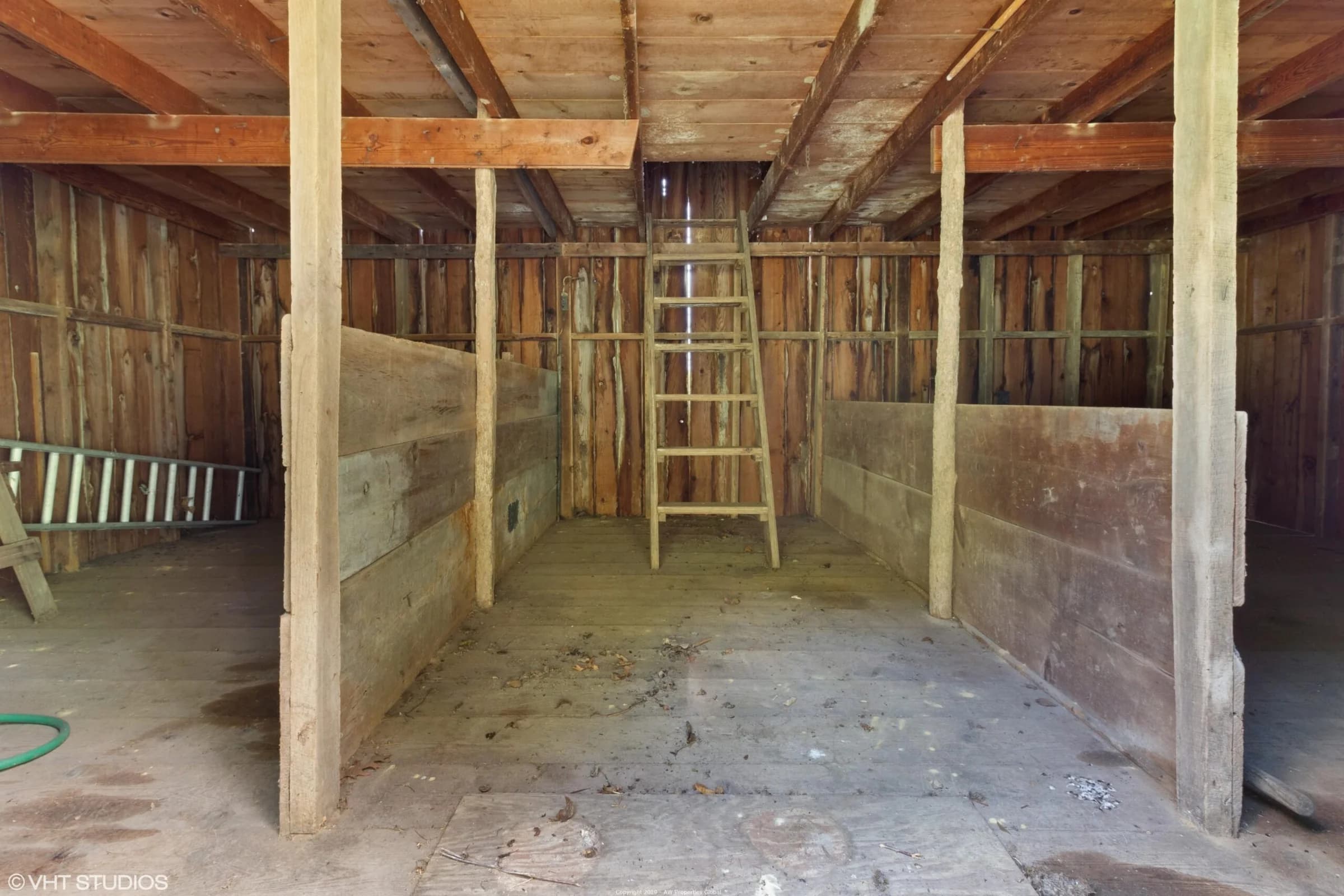 Approximately 2,986 SF Farmhouse in Galena, IL, photo 25