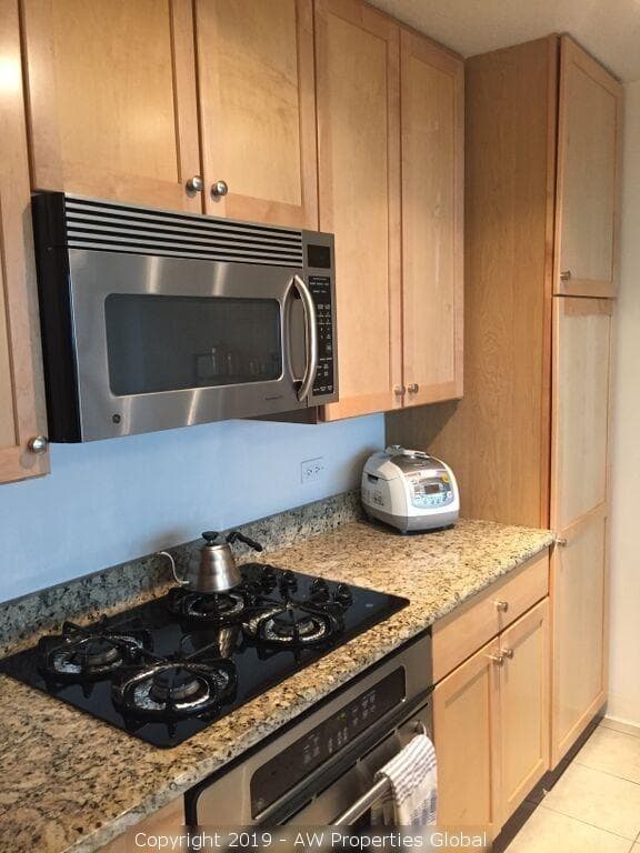 Condo in Optima Old Orchard Woods, Skokie, photo 5