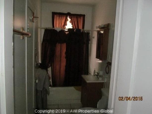Bank-Owned Multi-Family: 7941 South Ingleside, Chicago, photo 5