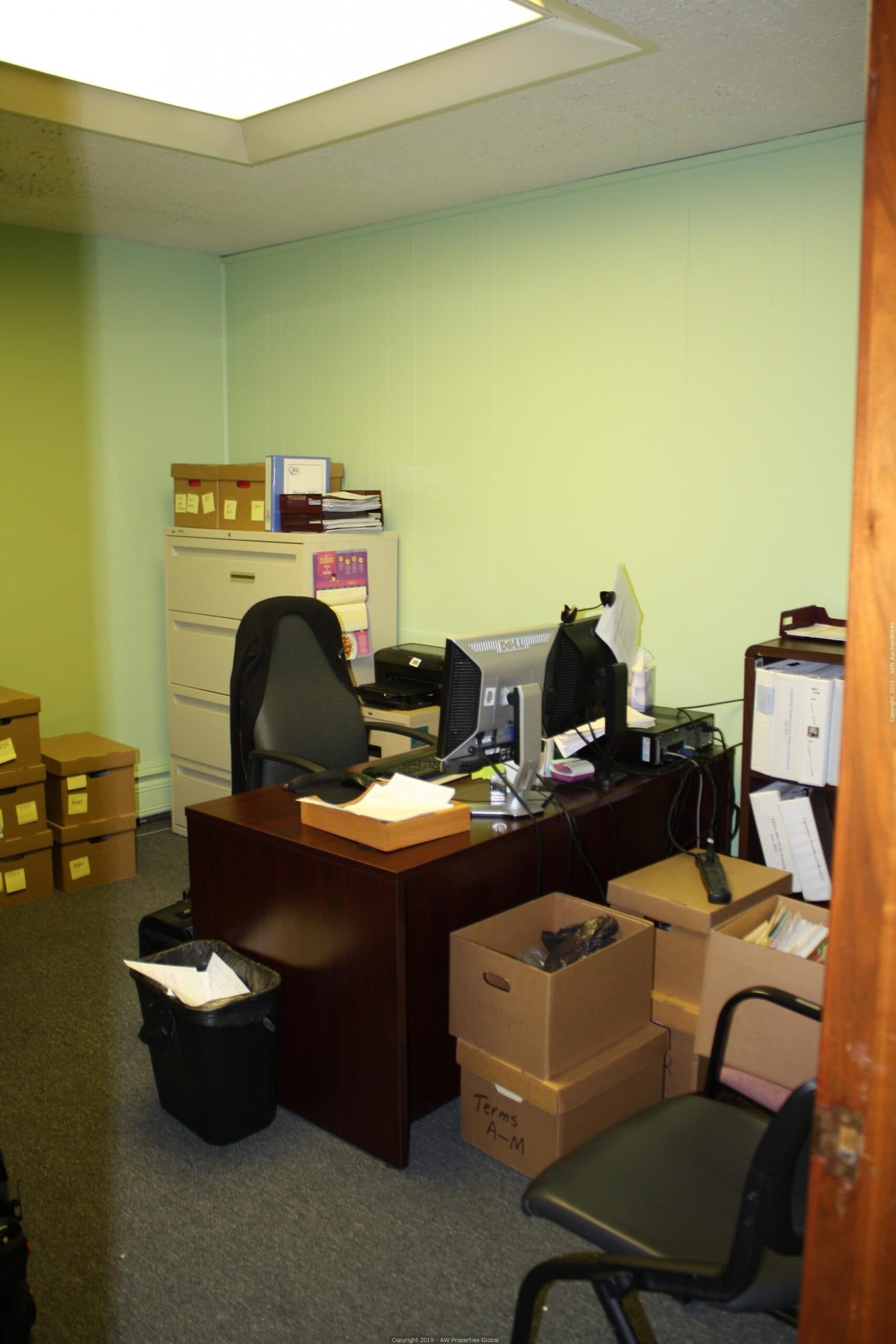 Office Building in Summit, photo 7