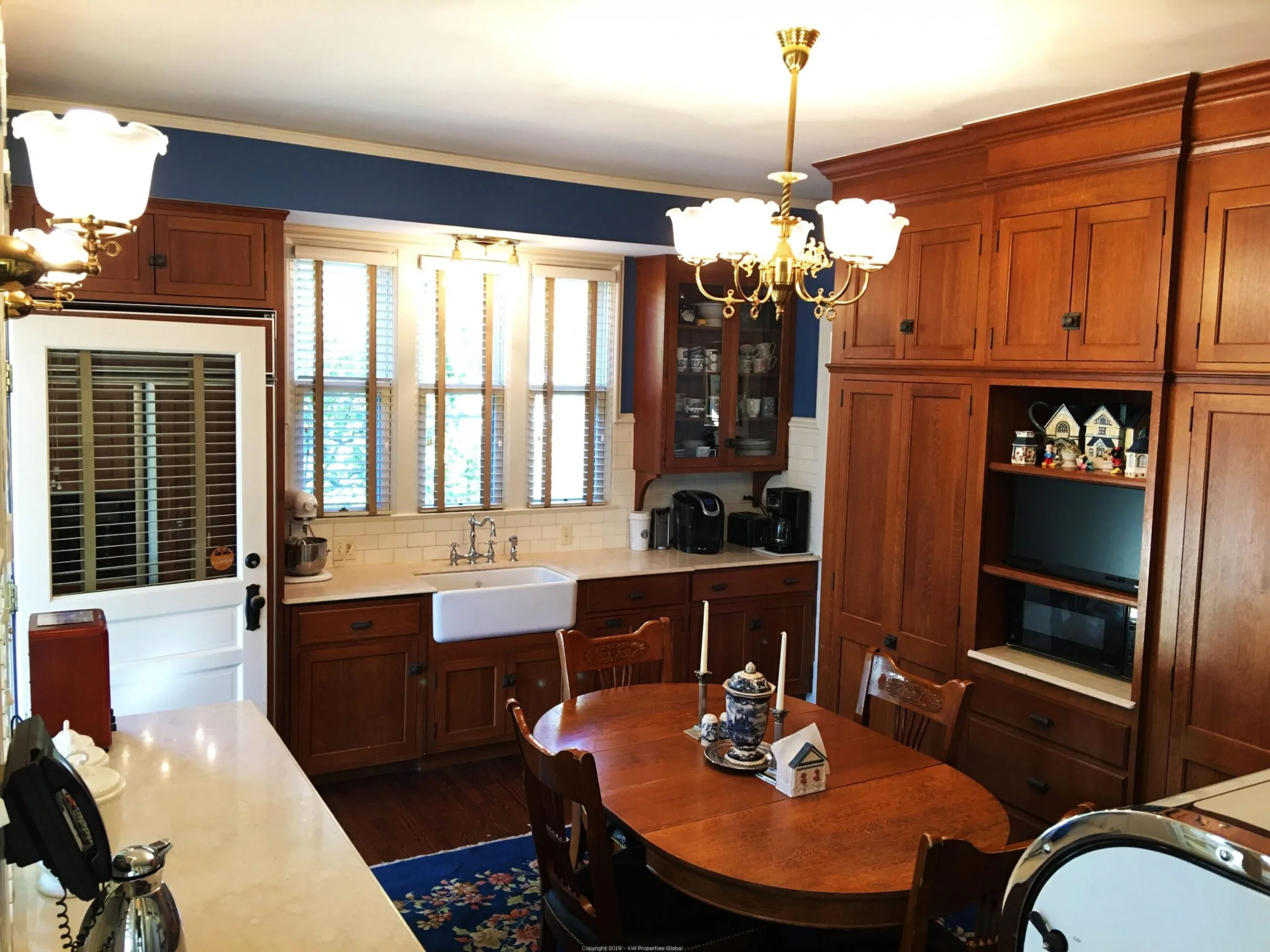 Completely Renovated Glencoe Victorian with In-Ground Heated Pool, photo 20