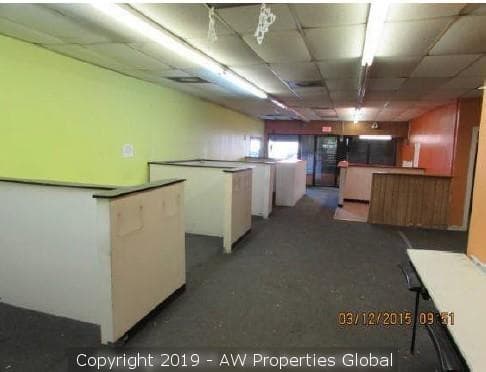 Bank-Owned 3 Unit Mixed Use Building: 5519 West North Avenue, Chicago, photo 2