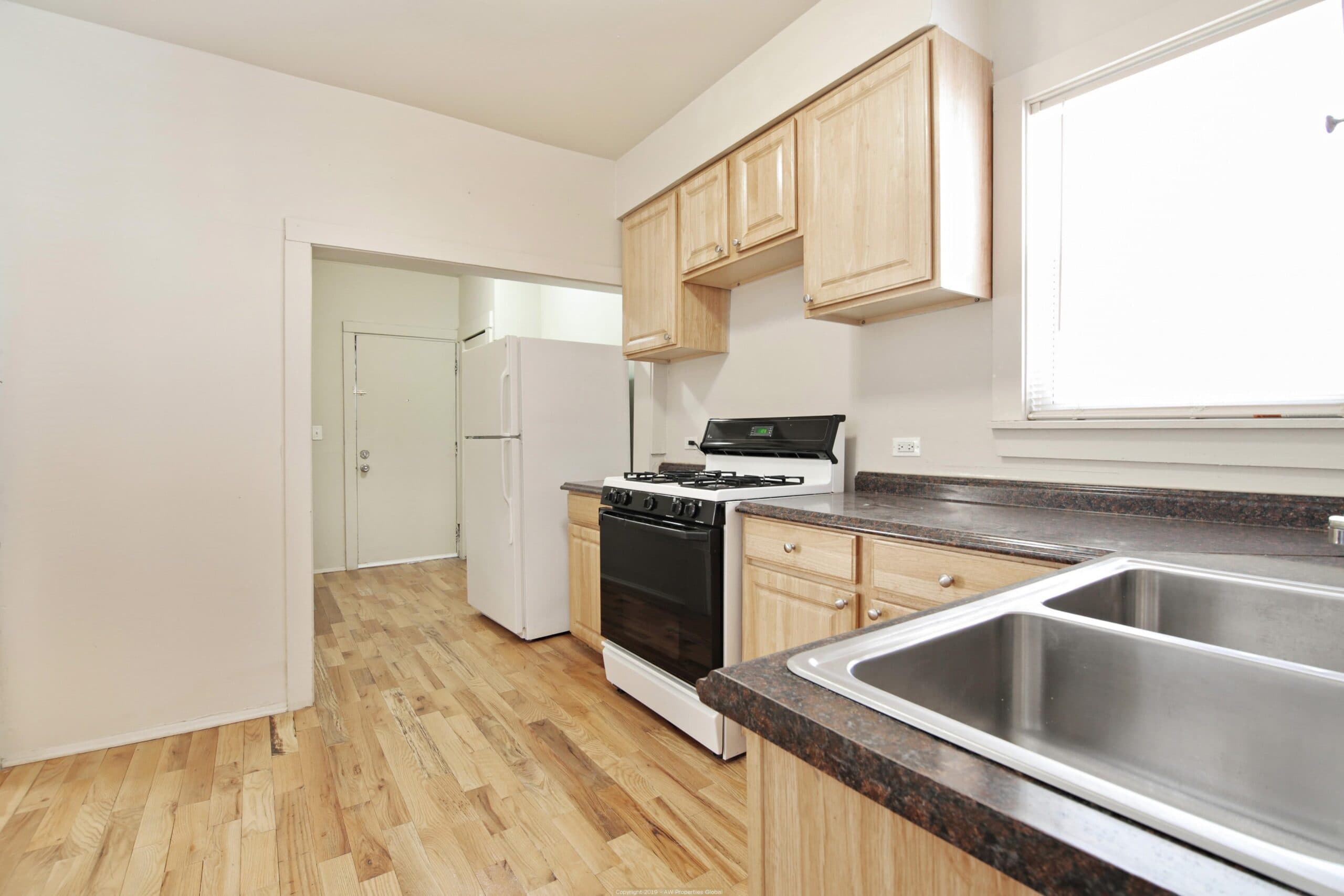 Great Income Property on Dodge Avenue in Evanston, photo 6